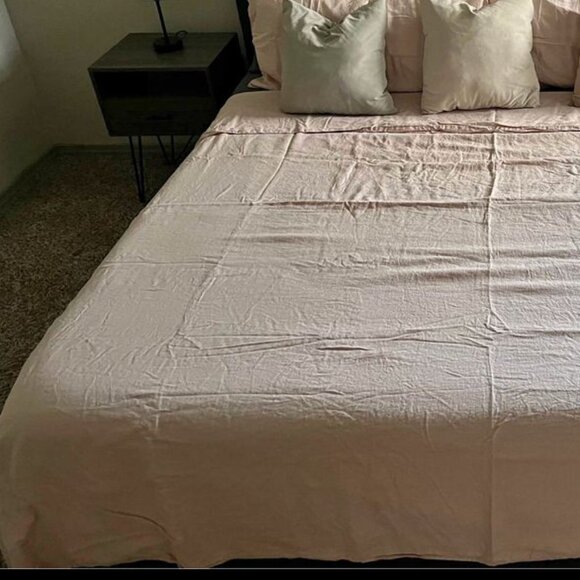 IKEA DYTÅG King Size Light Pink Linen Duvet Cover and 2 Pillowcases - Picture 6 of 12